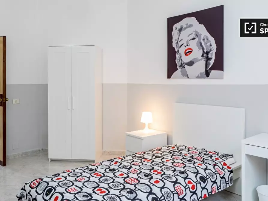 Immagine 3 di Camera condivisa in affitto  in Via Conchetta a Milano