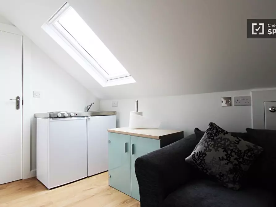 Immagine 12 di Ufficio in affitto  in Hendon Way, NW2 2NR a Brent