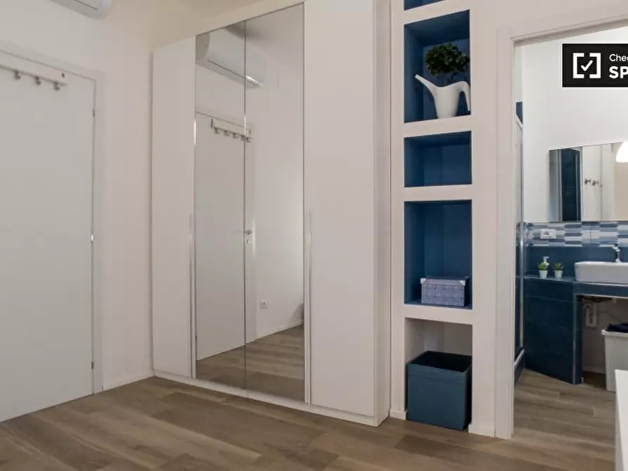 Immagine 5 di Camera condivisa in affitto  in Via Siusi a Milano