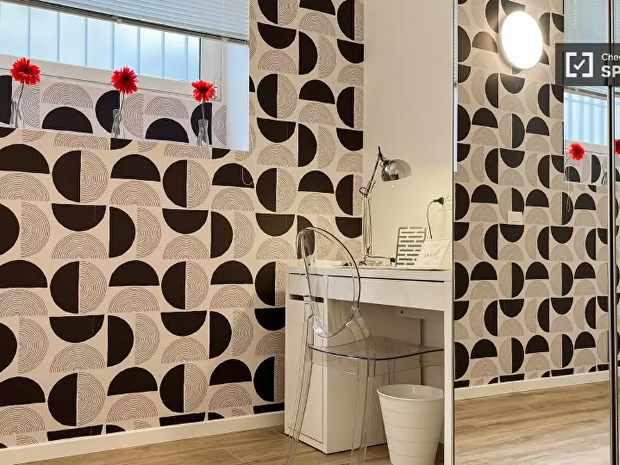 Immagine 16 di Camera condivisa in affitto  in Via Disciplini a Milano