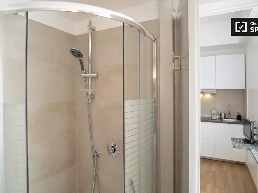 Immagine 19 di Ufficio in affitto  in Via Olona, 20123 Milano MI, Italy a Milano