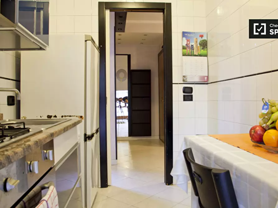 Immagine 12 di Appartamento in affitto  in Via Filippo Foti a Roma