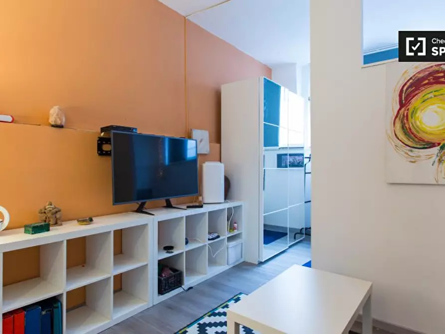 Immagine 2 di Ufficio in affitto  in Via Ronchi a Milano