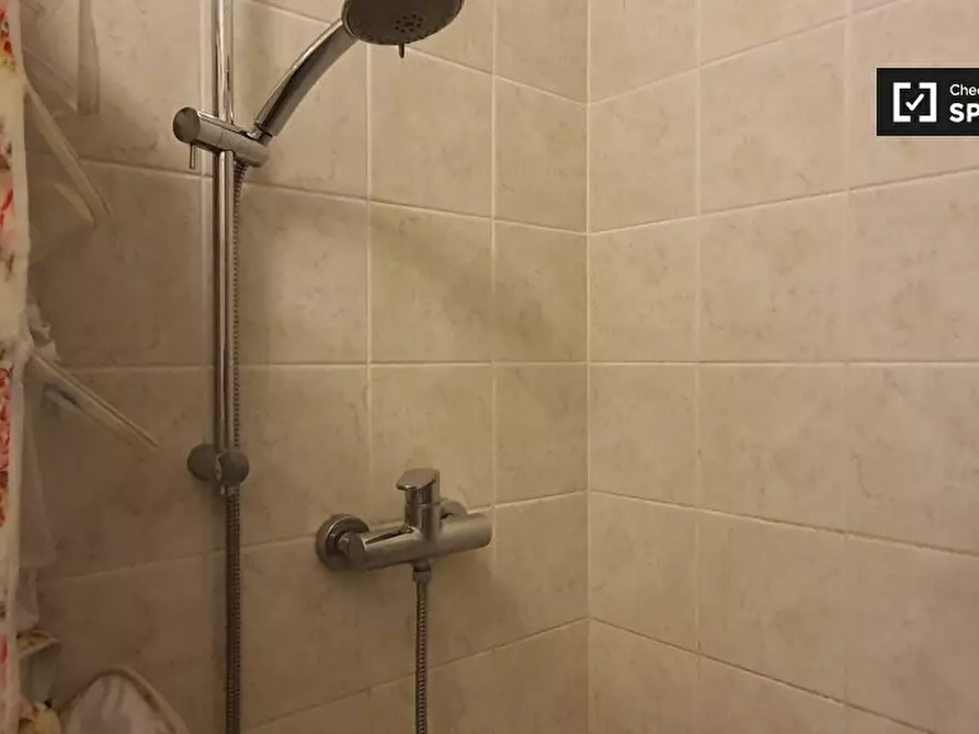 Immagine 9 di Camera condivisa in affitto  in Via S. Giovanni a Trento