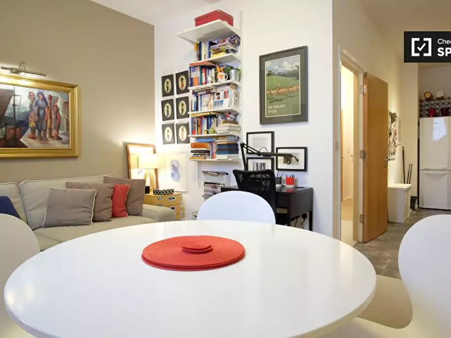 Immagine 4 di Appartamento in affitto  in Siddons Lane a Camden Town