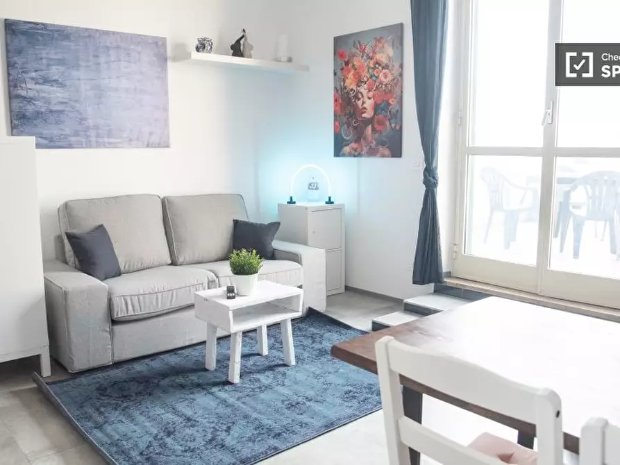 Immagine 12 di Ufficio in affitto  in Via del Forte Braschi a Roma