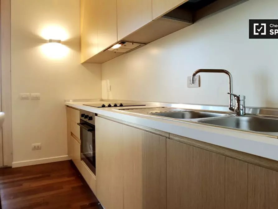 Immagine 12 di Ufficio in affitto  in Via Carlo Imbonati, 20159 Milano MI, Italy a Milano