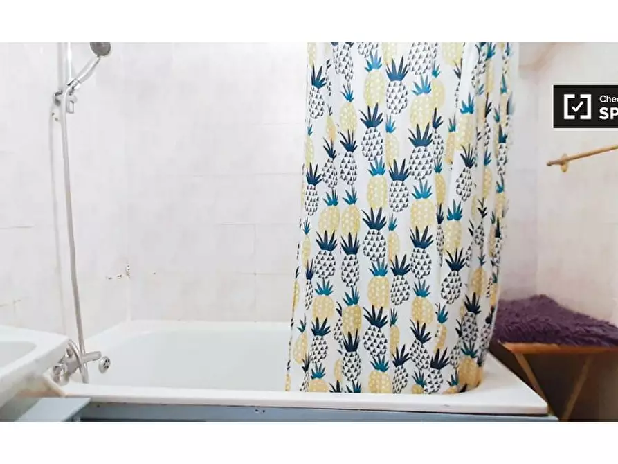 Immagine 12 di Camera condivisa in affitto  in Burwell Walk a Poplar