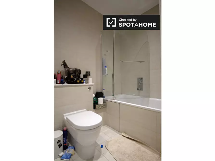 Immagine 10 di Camera condivisa in affitto  in Tachbrook Street a 