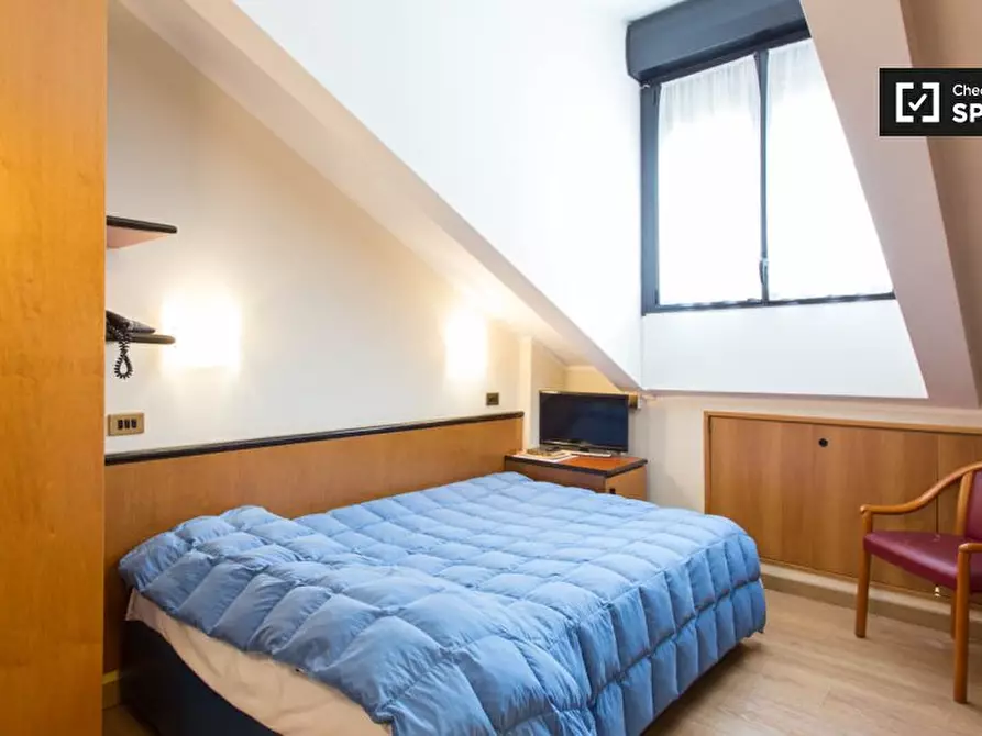 Immagine 2 di Ufficio in affitto  in Via Lepontina a Milano