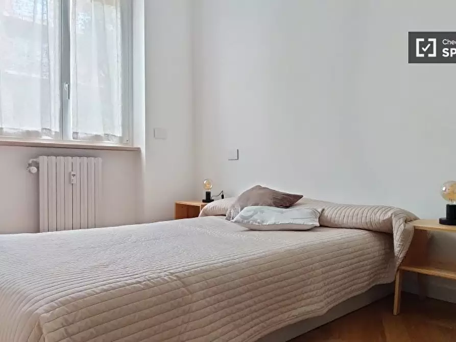 Immagine 2 di Appartamento in affitto  in Via Emilio de Marchi a Milano