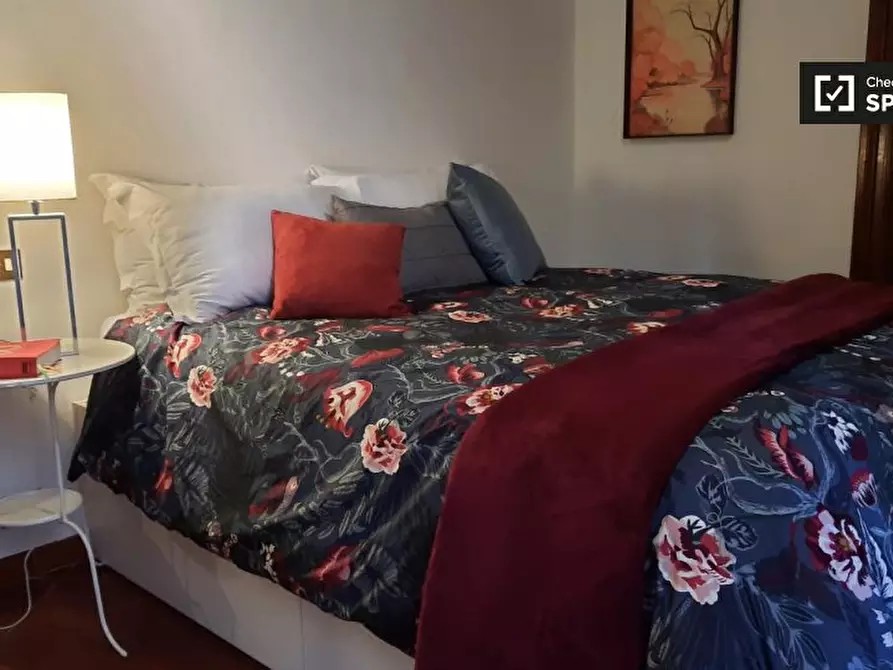 Immagine 12 di Appartamento in affitto  in Via dell'Arco di S. Calisto a Roma