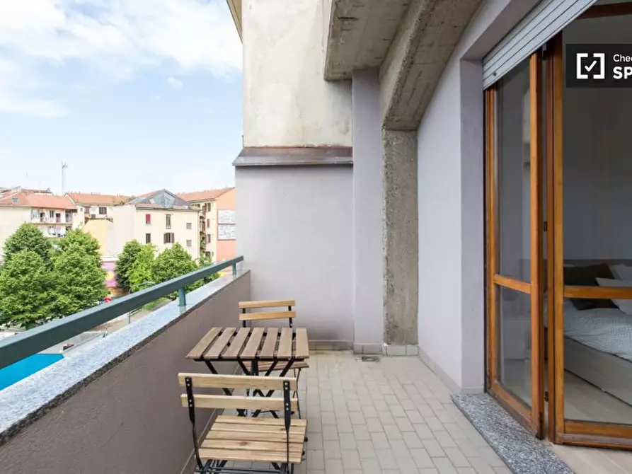 Immagine 17 di Camera condivisa in affitto  in Via Toce a Milano