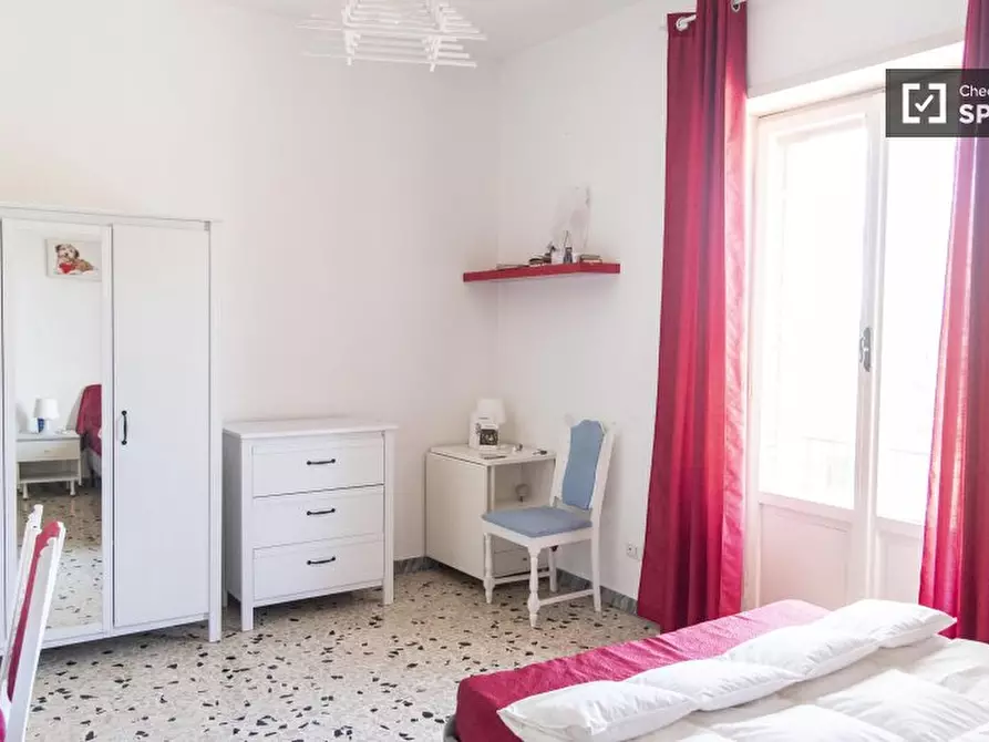 Immagine 19 di Camera condivisa in affitto  in Via della Massimilla a Roma