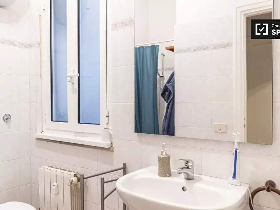 Immagine 12 di Appartamento in affitto  in Viale Giovanni Battista Valente a Roma