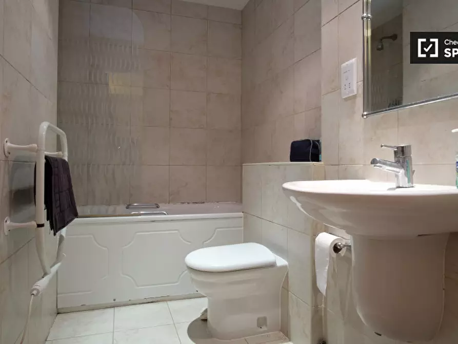 Immagine 9 di Camera condivisa in affitto  in Seward Street a Islington