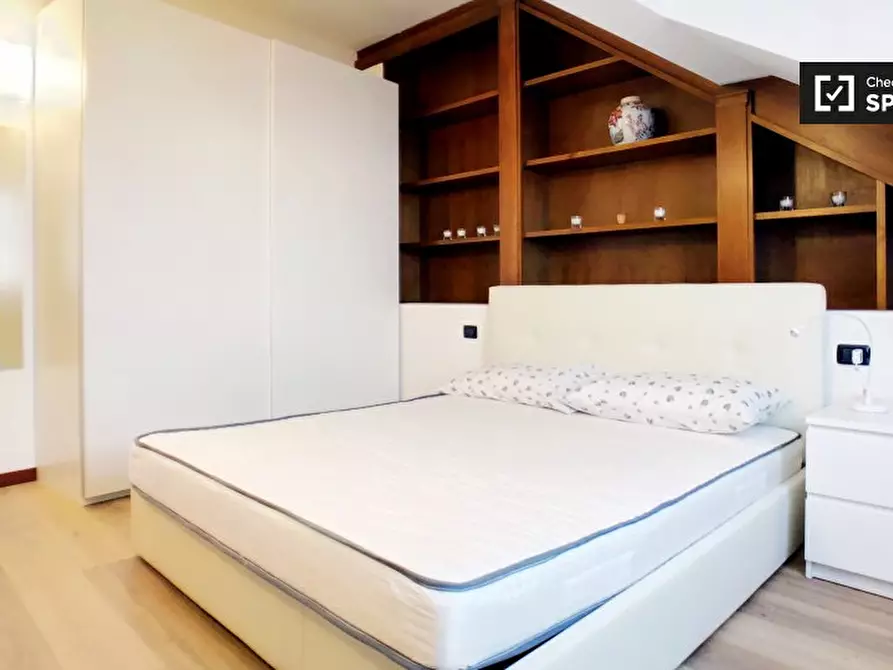 Immagine 2 di Camera condivisa in affitto  in Via Santa Maria Podone, 20123 Milano MI, Italy a Milano