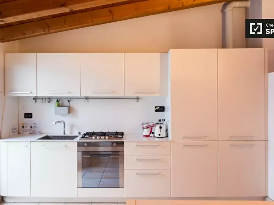 Immagine 11 di Appartamento in affitto  in Via Pellegrino Rossi a Milano