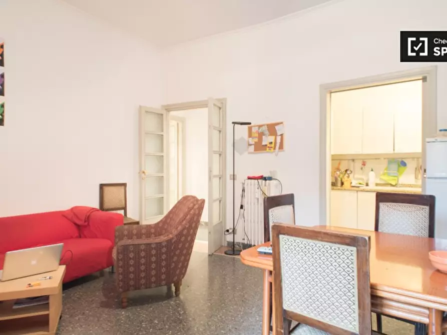 Immagine 7 di Camera condivisa in affitto  in Via Montebuono a Roma