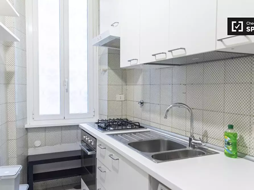 Immagine 6 di Camera condivisa in affitto  in Via Pietro Tacchini a Roma