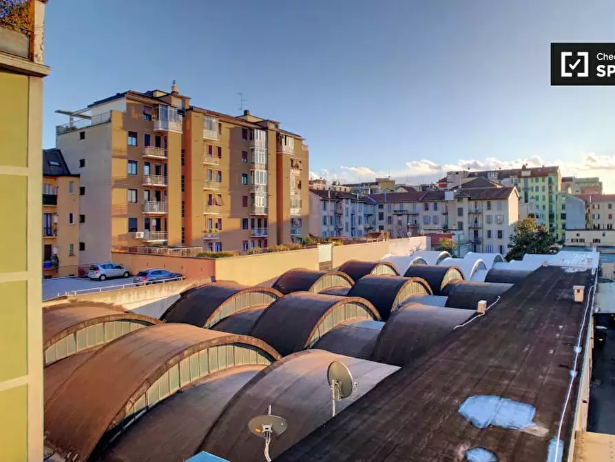Immagine 10 di Camera condivisa in affitto  in Via Ferrante Aporti a Milano