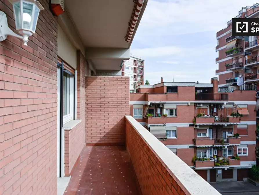 Immagine 10 di Camera condivisa in affitto  in Via Quirino Majorana, 00152 Roma RM, Italy a Roma