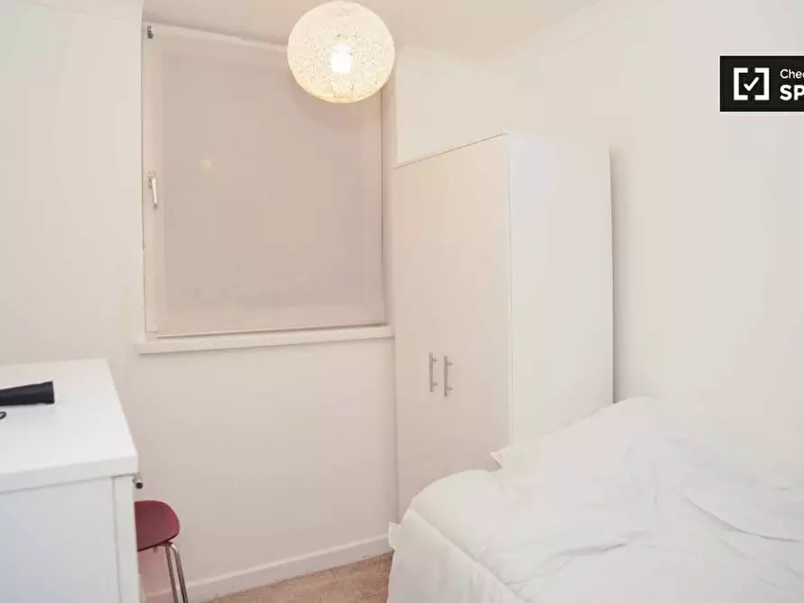 Immagine 3 di Camera condivisa in affitto  in Evenwood Cl a Wandsworth