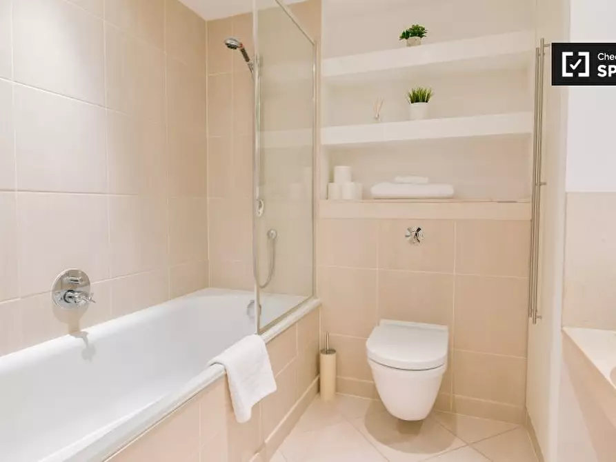 Immagine 19 di Appartamento in affitto  in South Quay Plaza, Isle of Dogs, London a Poplar