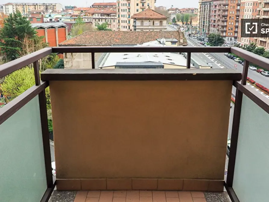 Immagine 6 di Camera condivisa in affitto  in Viale Lucania a Milano