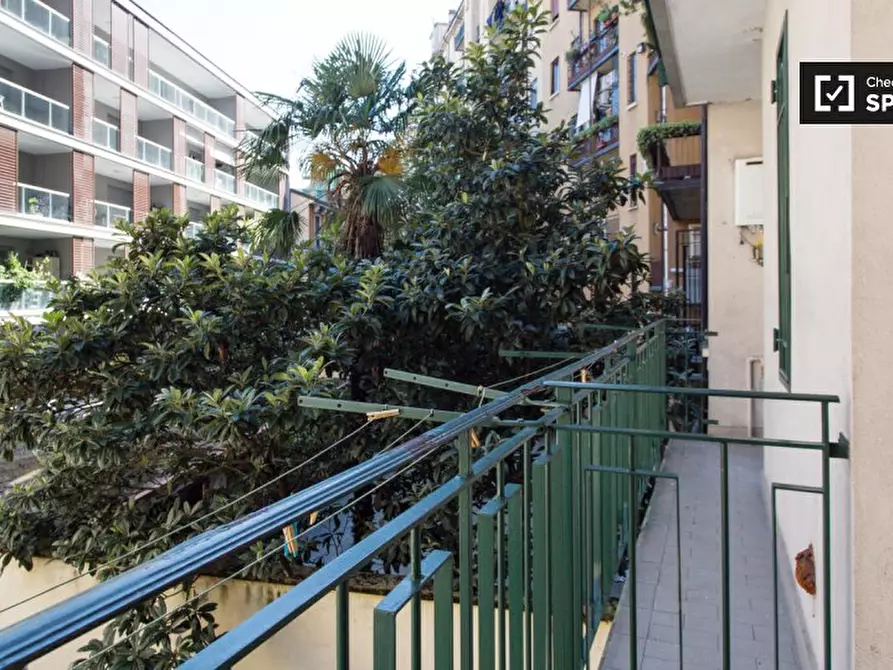 Immagine 8 di Camera condivisa in affitto  in Piazzale Susa a Milano