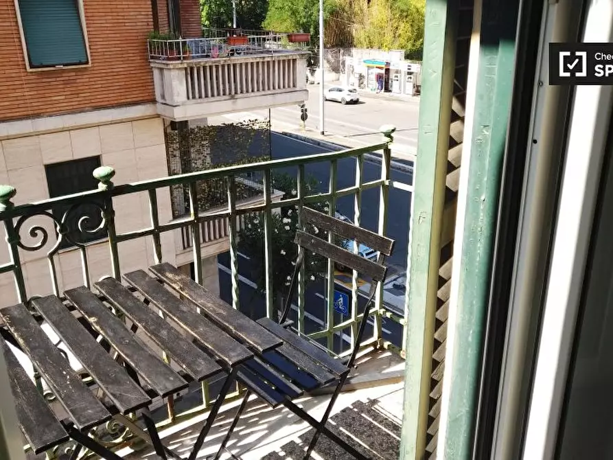 Immagine 5 di Camera condivisa in affitto  in Via Giuseppe Vasi a Roma