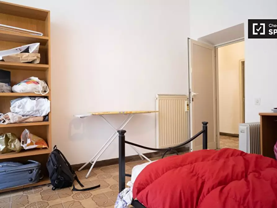 Immagine 3 di Camera condivisa in affitto  in Via degli Equi, 00185 Roma RM, Italy a Roma