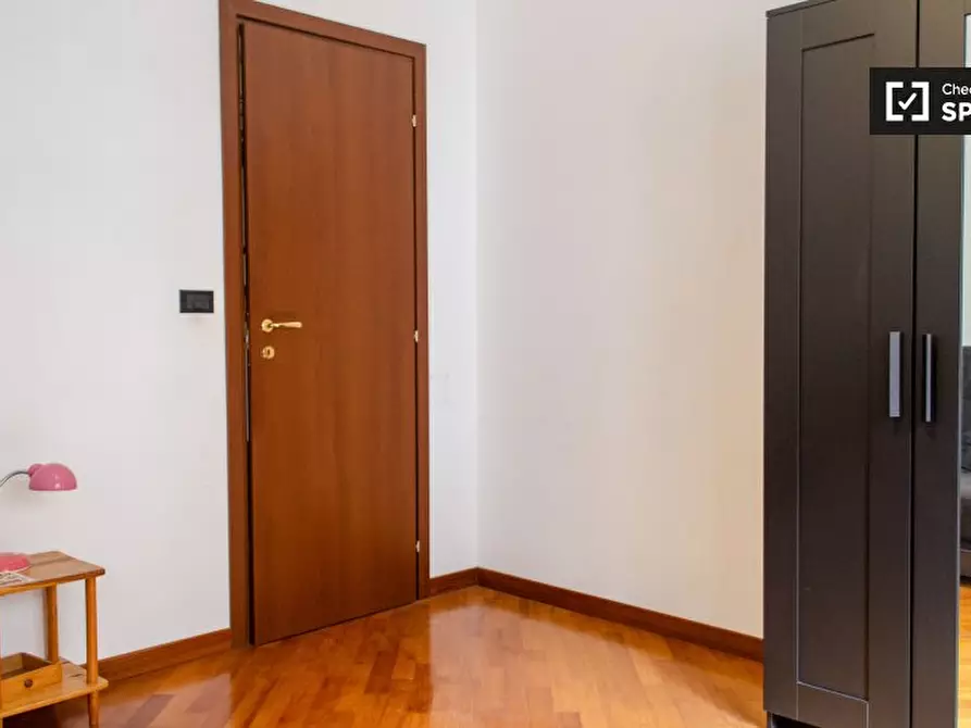 Immagine 4 di Camera condivisa in affitto  in Via Renzo da Ceri, 00176 Roma RM, Italy a Roma