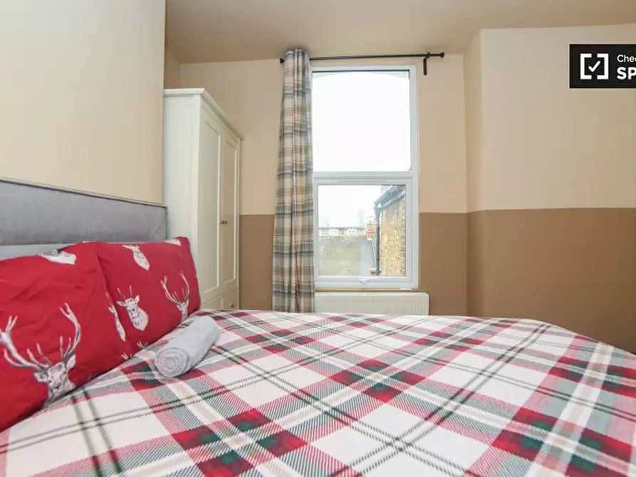 Immagine 3 di Camera condivisa in affitto  in B Queenstown Rd a Lambeth