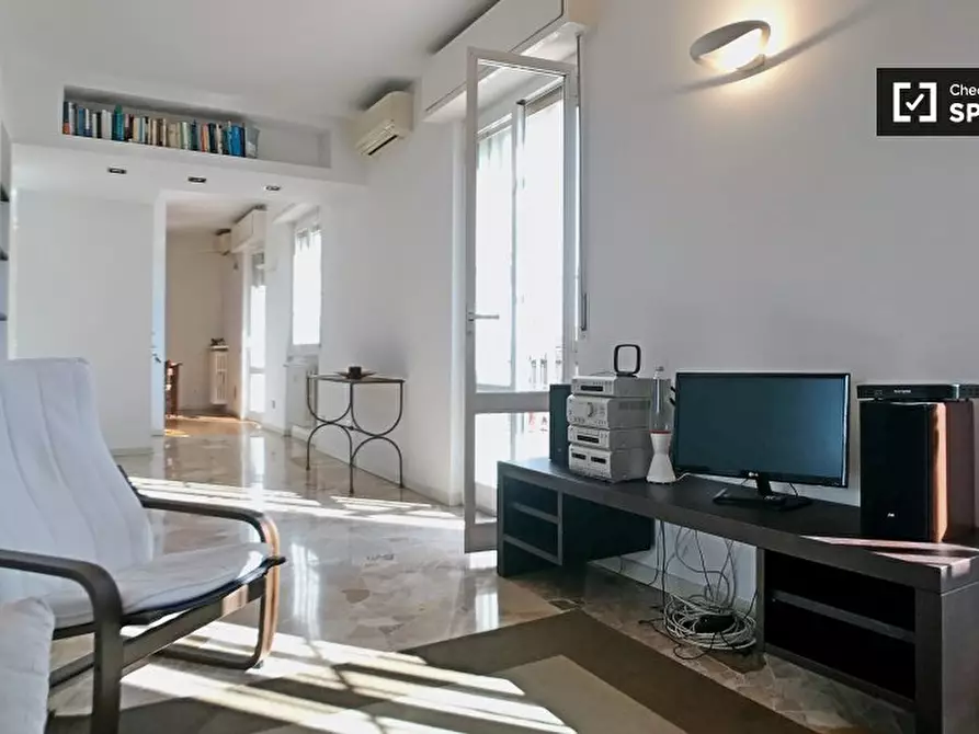 Immagine 9 di Appartamento in affitto  in Via Martiri Oscuri, 20125 Milano MI, Italy a Milano