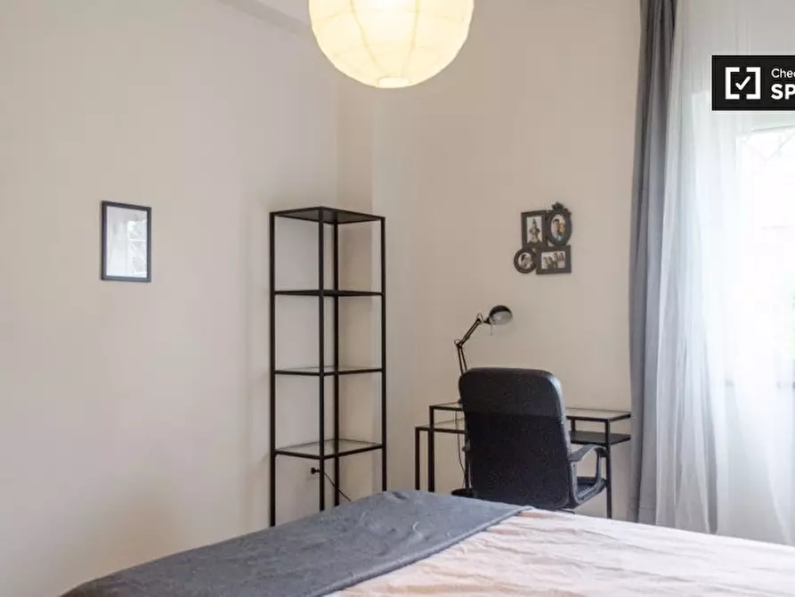 Immagine 2 di Camera condivisa in affitto  in Via Corrado Segre, 00146 Roma RM, Italy a Roma