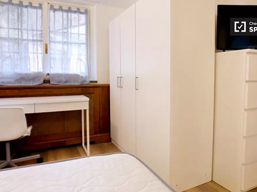 Immagine 4 di Camera condivisa in affitto  in Via Santa Maria Podone, 20123 Milano MI, Italy a Milano