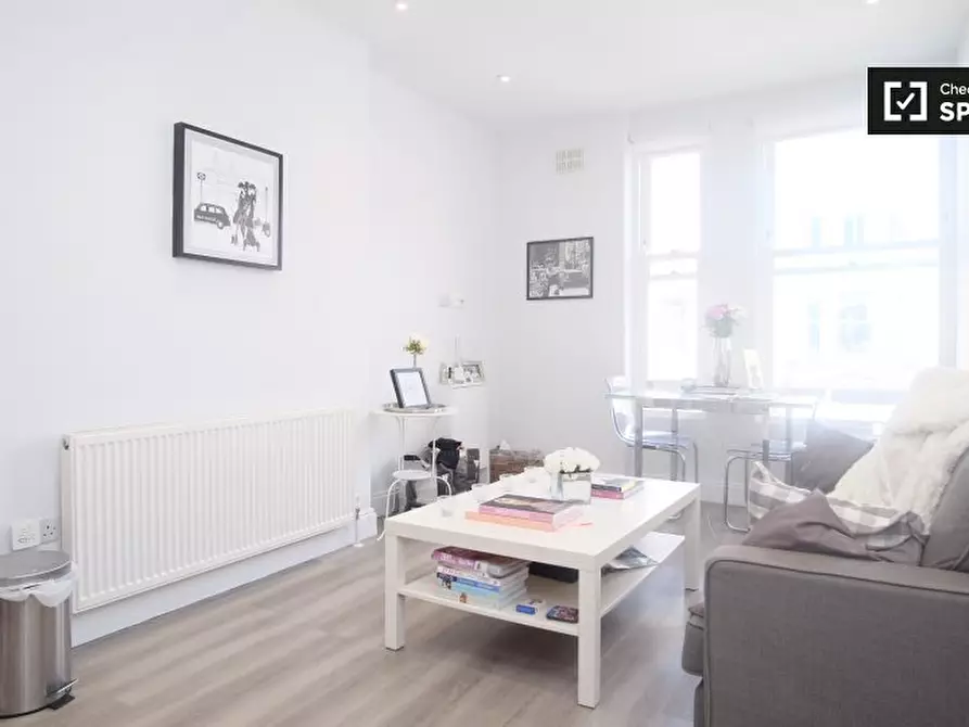 Immagine 4 di Appartamento in affitto  in Talbot Rd, London W11 2AT, UK a Kensington