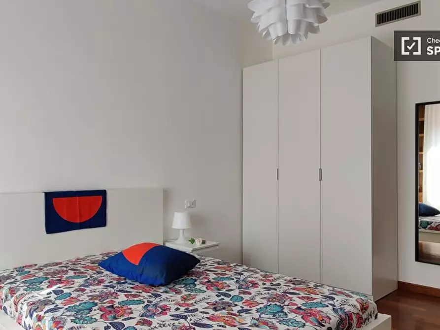 Immagine 2 di Camera condivisa in affitto  in Via Nicola Piccinni a Milano