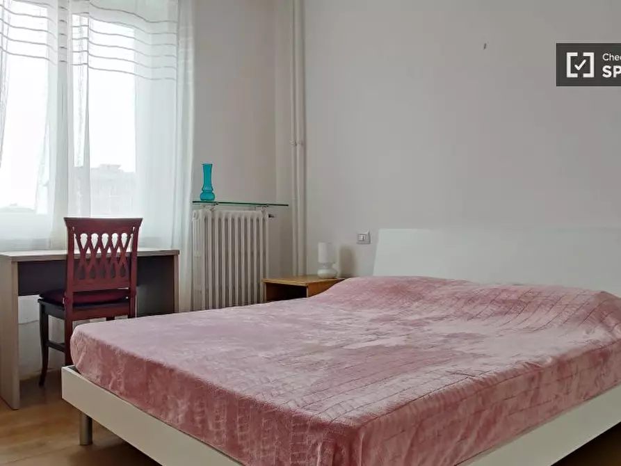 Immagine 10 di Camera condivisa in affitto  in Via Demonte a Milano