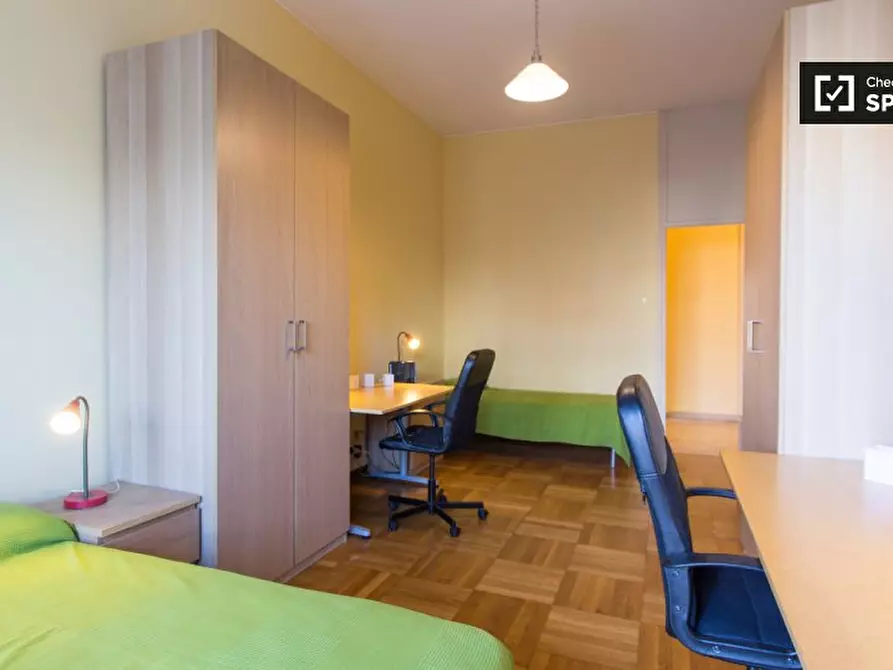 Immagine 5 di Camera condivisa in affitto  in Largo Isabella d'Aragona a Milano