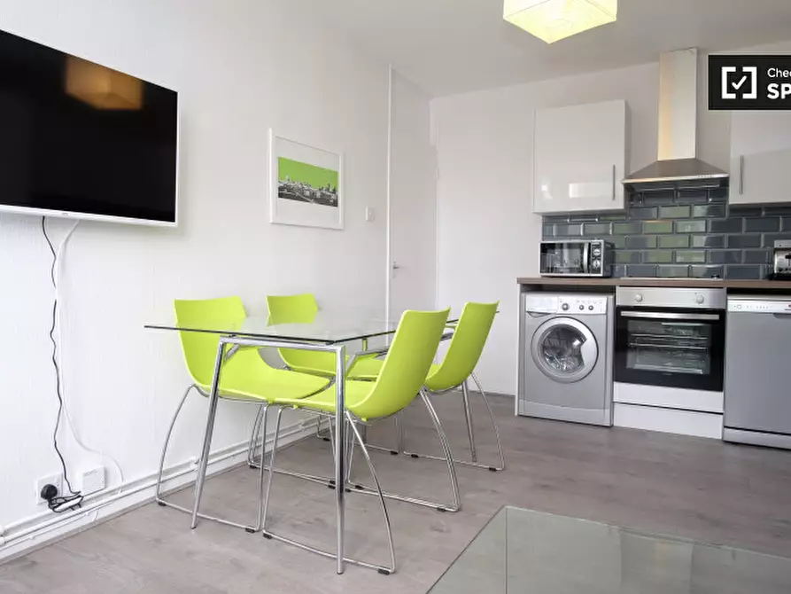 Immagine 8 di Camera condivisa in affitto  in Cambridge Heath Road a Poplar