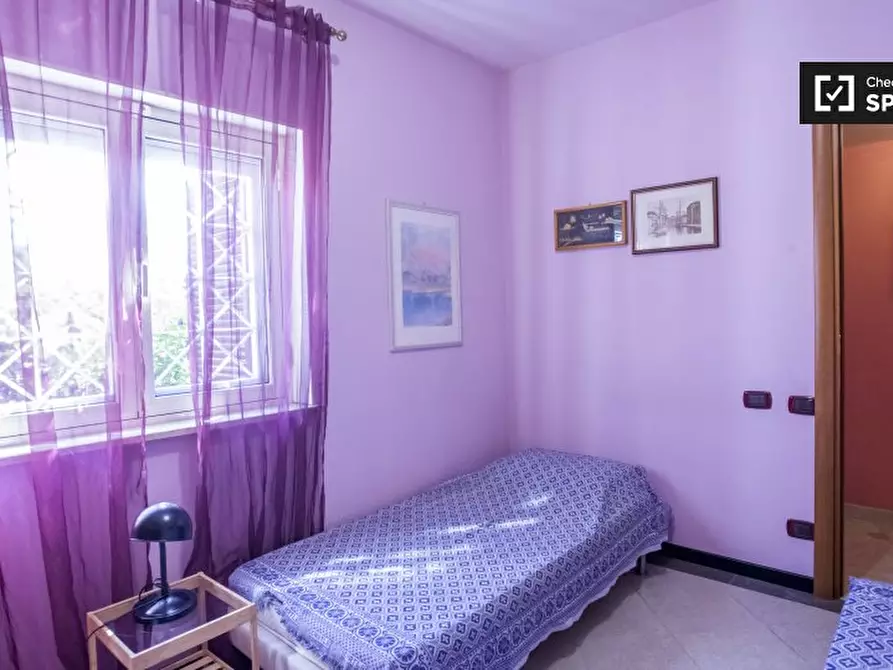 Immagine 15 di Appartamento in affitto  in Via Del fosso di Fioranello a Roma