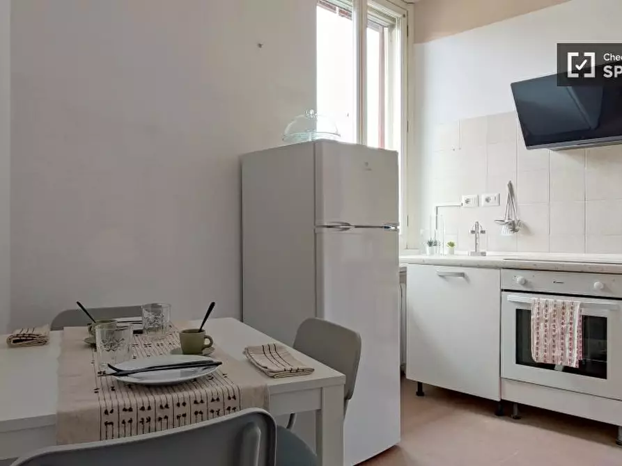 Immagine 5 di Camera condivisa in affitto  in Via Anton Giulio Barrili a Milano