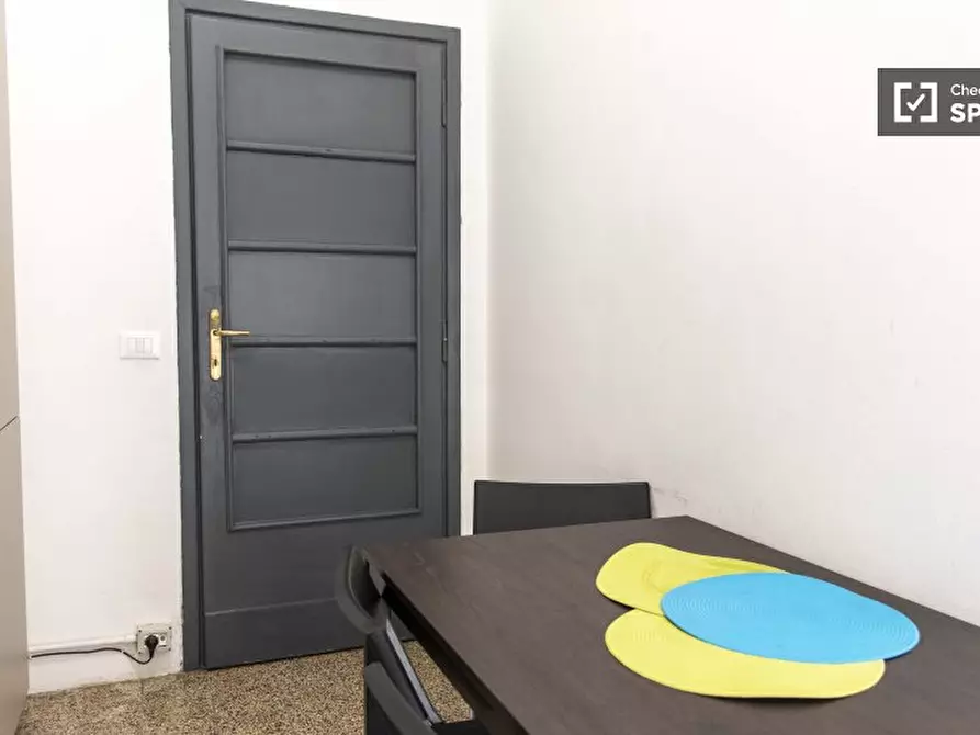 Immagine 3 di Camera condivisa in affitto  in Via Filippo Scolari a Roma