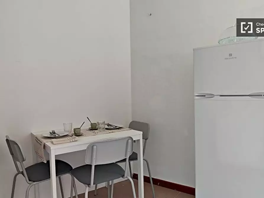 Immagine 8 di Camera condivisa in affitto  in Via Anton Giulio Barrili a Milano