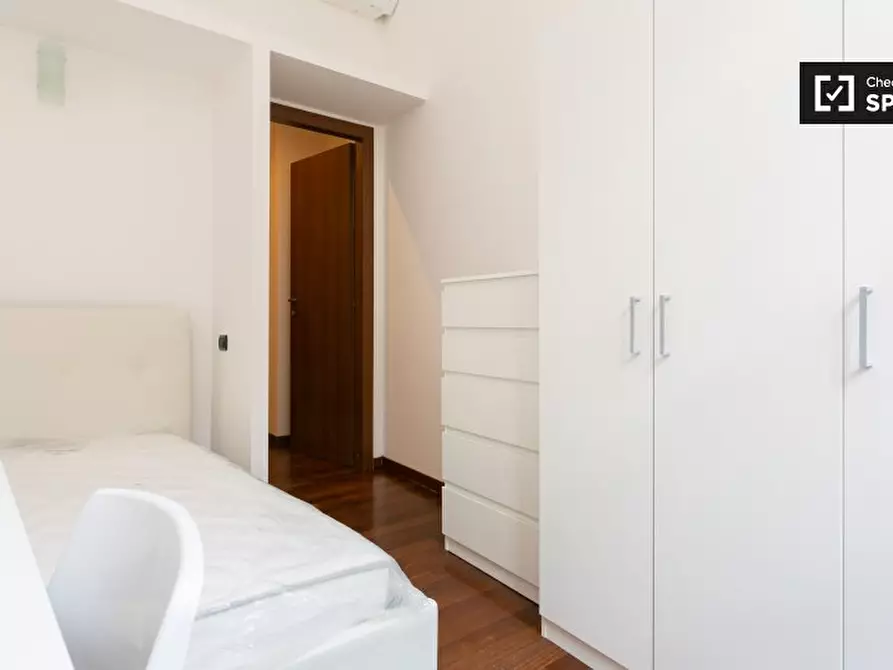 Immagine 4 di Camera condivisa in affitto  in Via Santa Maria Podone a Milano