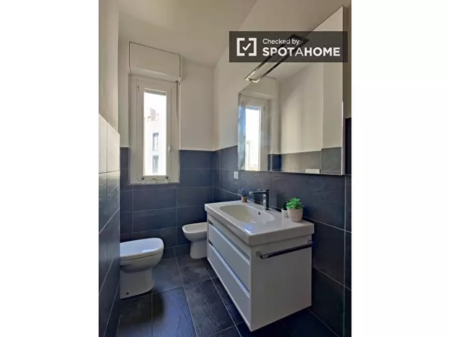 Immagine 5 di Camera condivisa in affitto  in Piazza Carlo Caneva a Milano