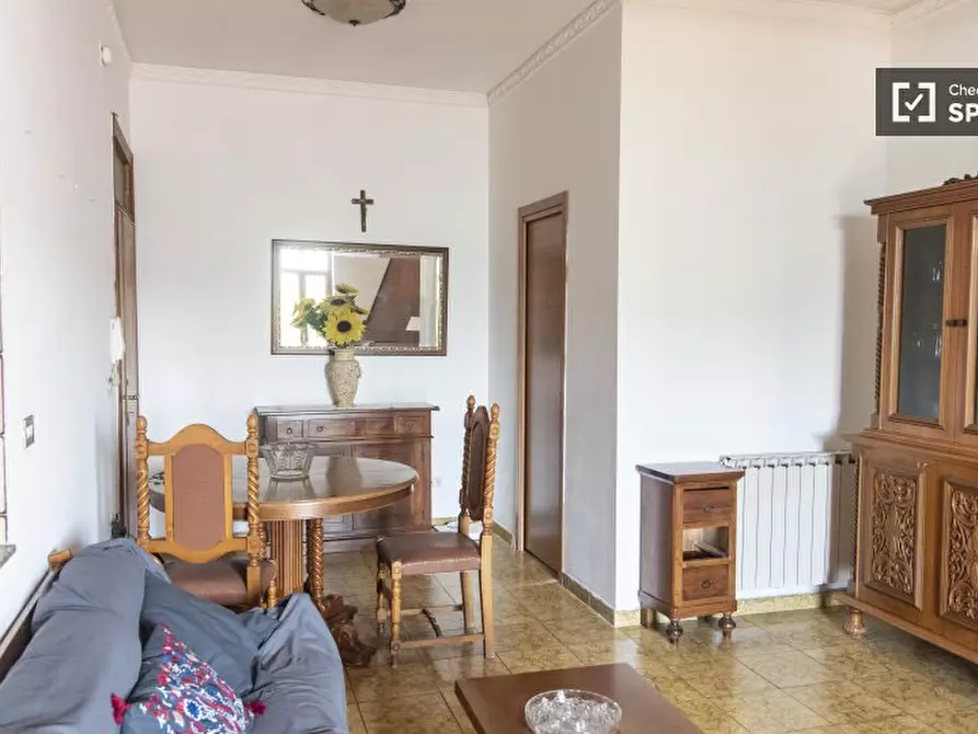 Immagine 8 di Camera condivisa in affitto  in Vicolo delle Lucarie a Roma