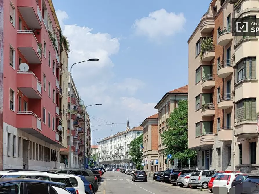 Immagine 13 di Ufficio in affitto  in Via Emilio Morosini a Milano